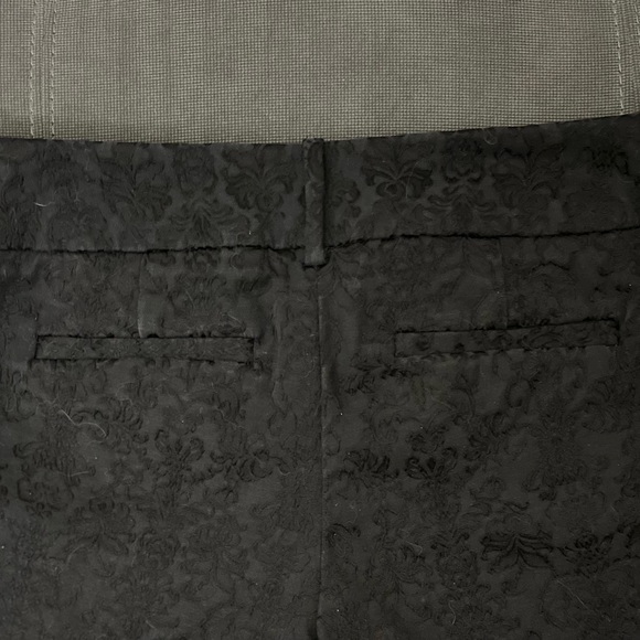 Mossimo Stretch Extensible Mid Rise Jeans Black Floral Flocked Women’s Size 2 - Picture 4 of 8